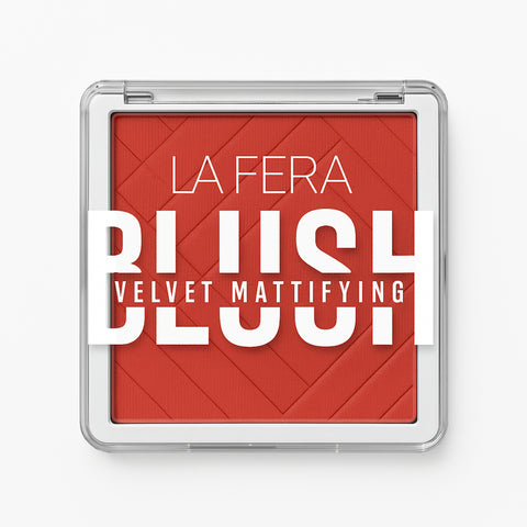 أحمر خدود مخملي مطفي من لا فيرا
