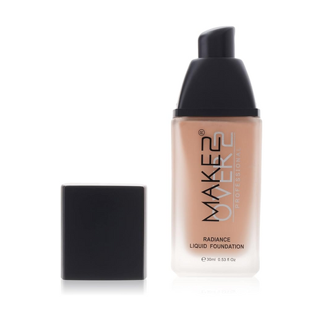 كريم أساس سائل ميك أوفر 22 لإشراقة البشرة